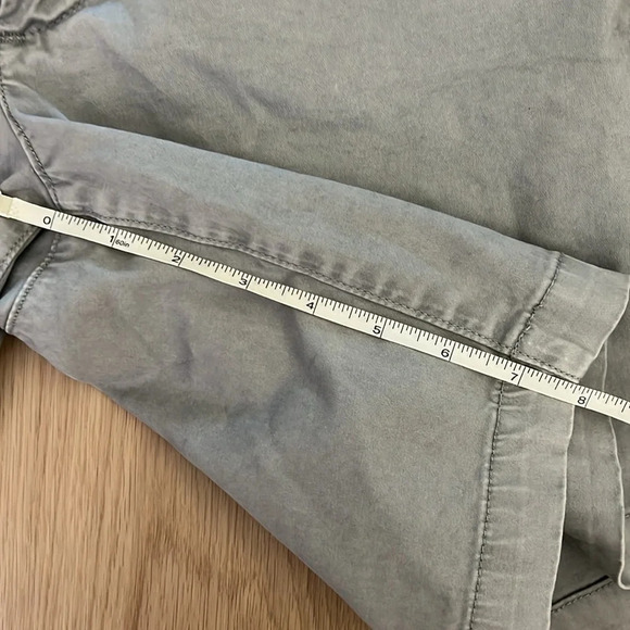 AG Adriano Goldschmied Wanderer Short Slim Trouser Short Size 30 - Picture 13 of 14